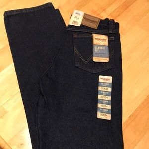 Wrangler mens jeans brand new with tags size 30x34